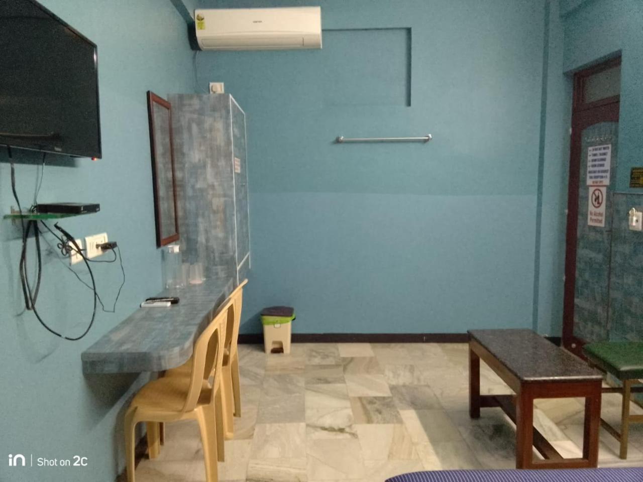 Sm Mansion Near Harbour & High Court Hotel Chennai Bagian luar foto